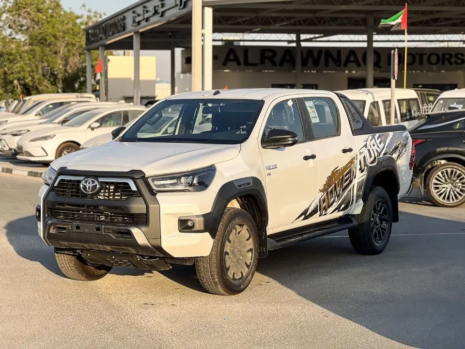 Toyota Hilux ADVENTURE 2026