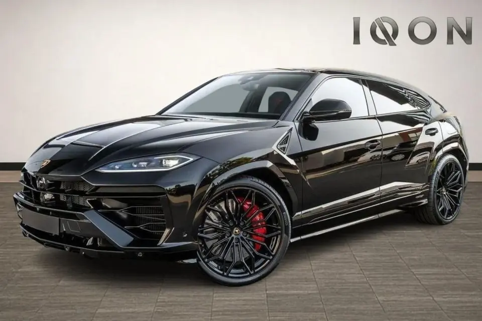 Lamborghini Urus SE 2026