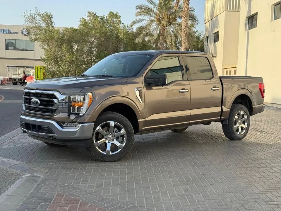 Ford F-150 XLT CREW CAB 2022