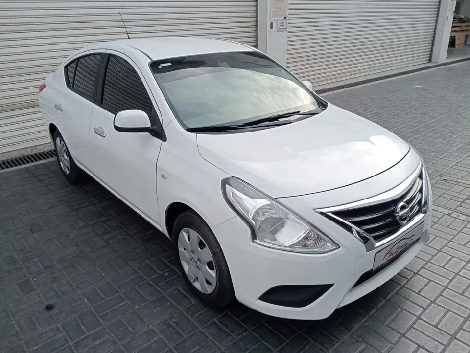 Nissan Sunny SV 2023