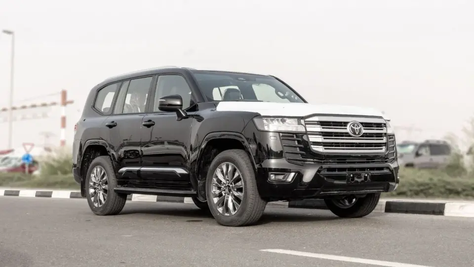 Toyota Land Cruiser GXR 2026