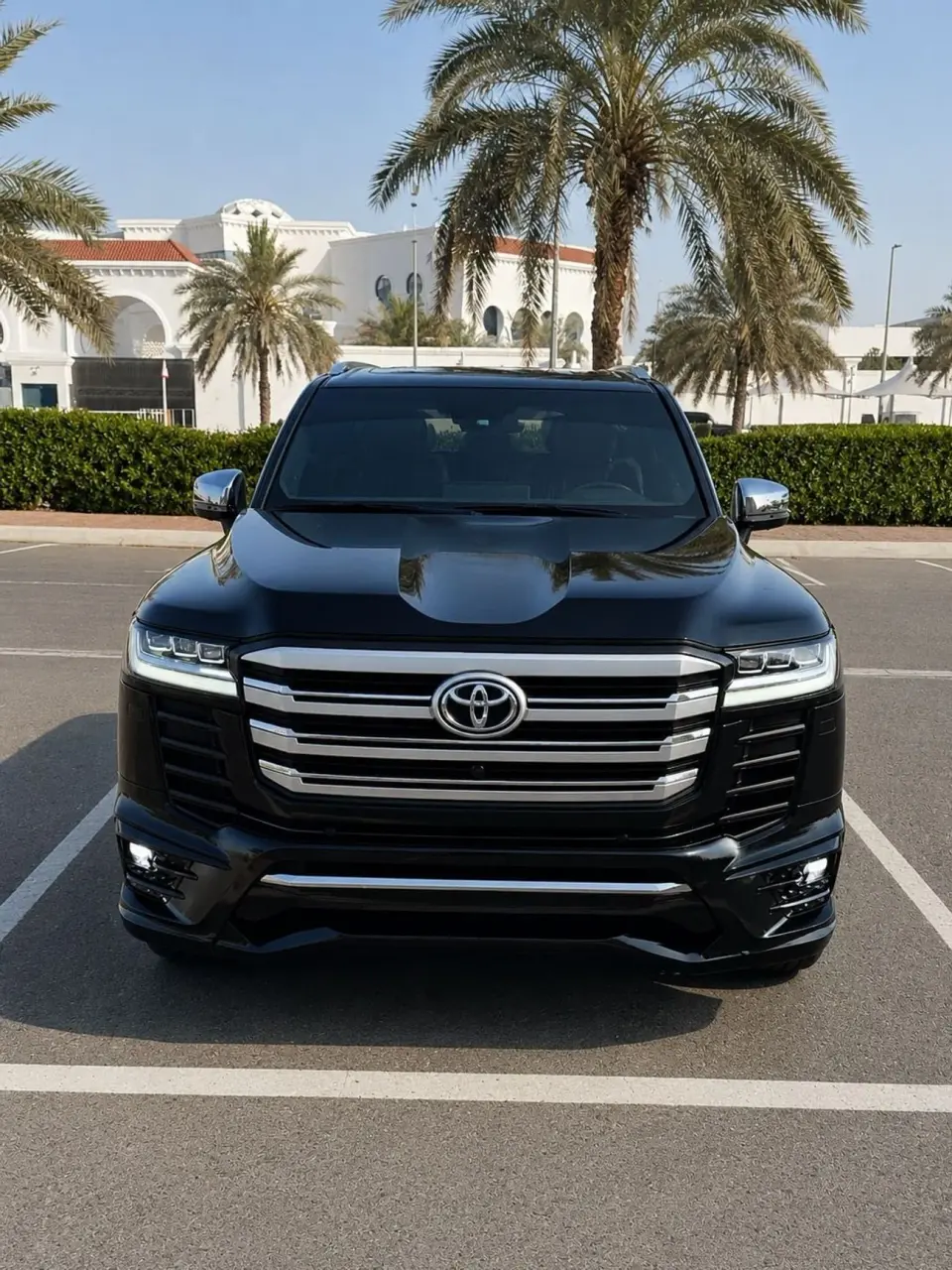 Toyota Land Cruiser VXR 2025