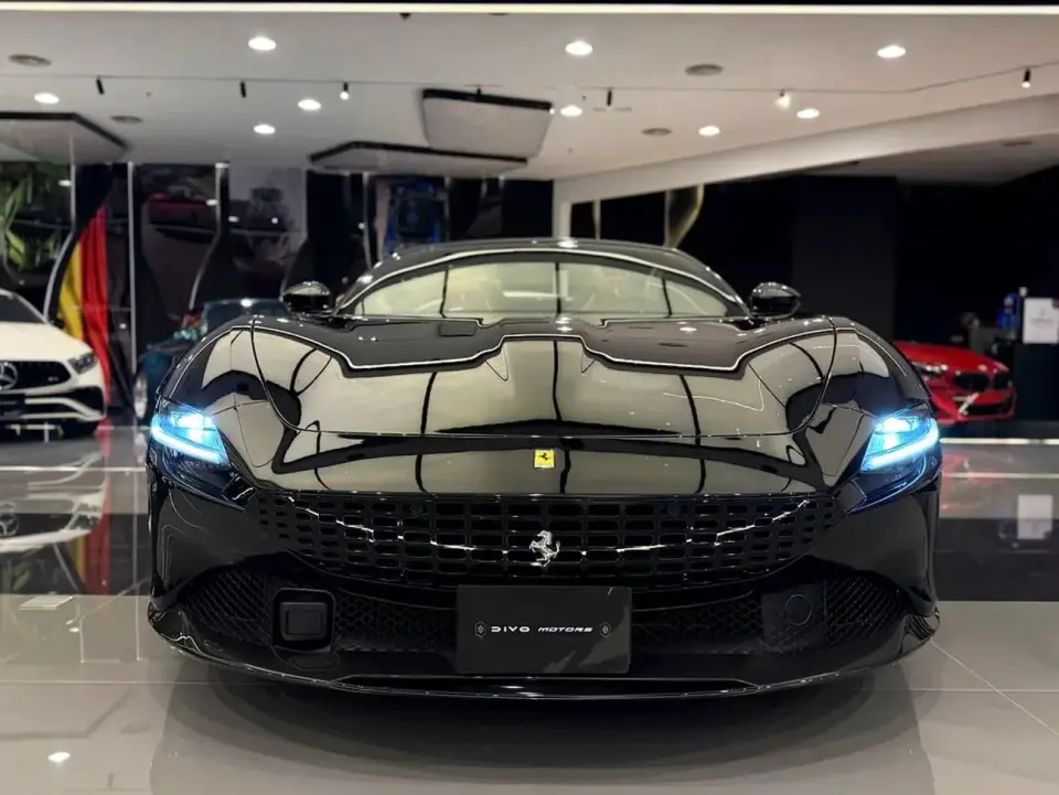 Ferrari Roma STANDARD 2024