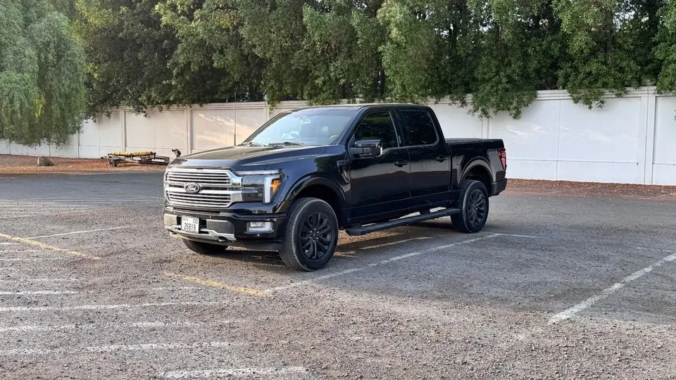 Ford F-150 LARIAT CREW CAB 2024