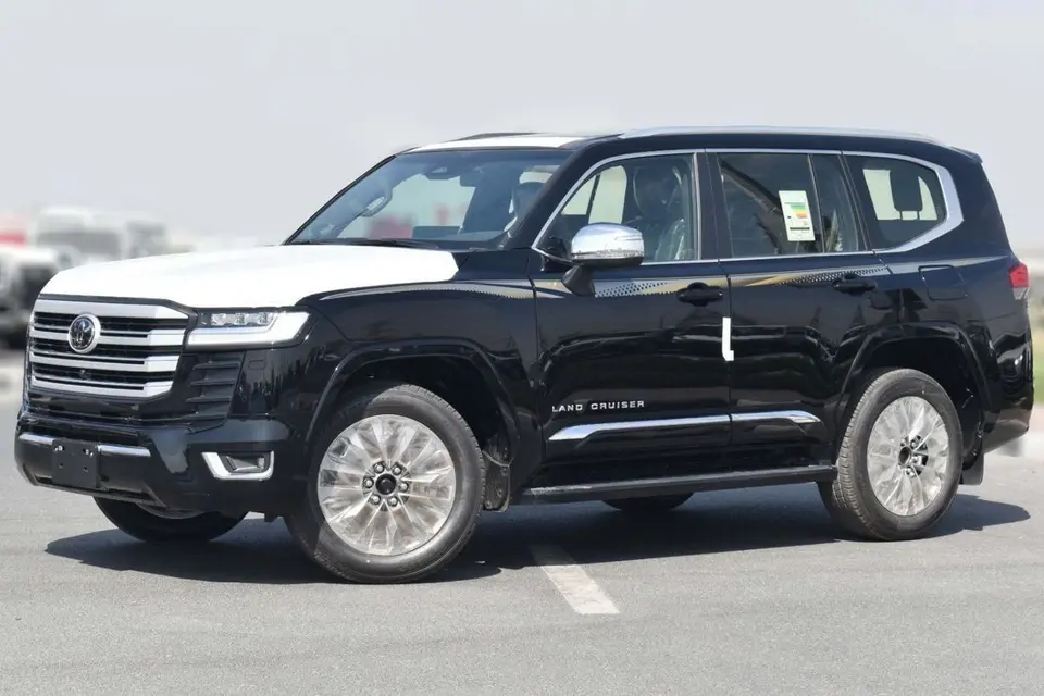 Toyota Land Cruiser VX 2026