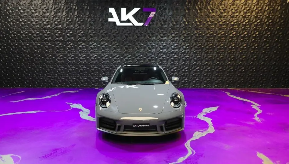 Porsche 911 CARRERA GTS 2025