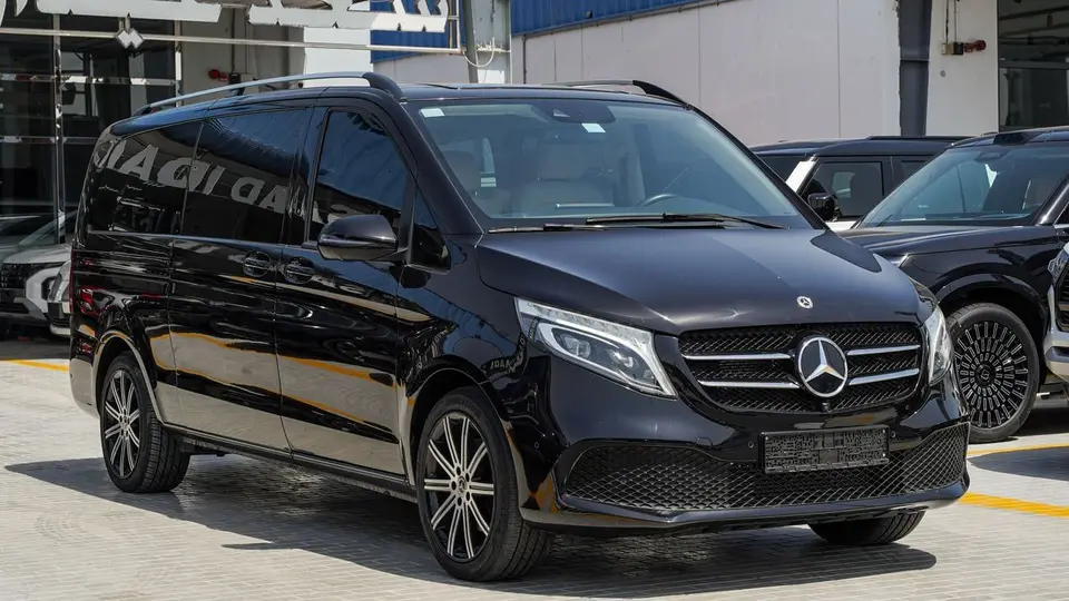Mercedes-Benz V 250 AVANTGARDE/E 2023