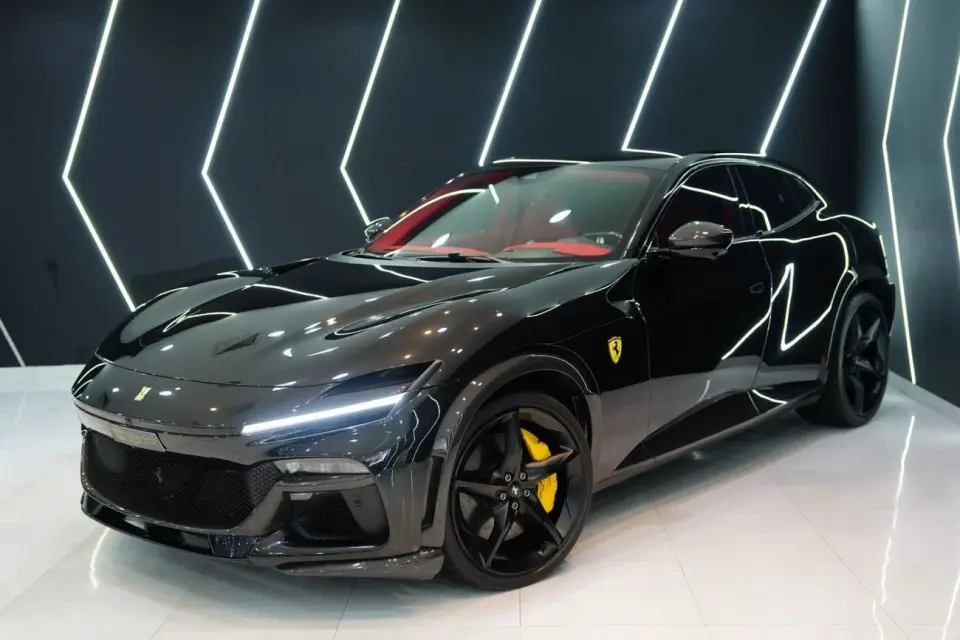 Ferrari Purosangue STANDARD 2025