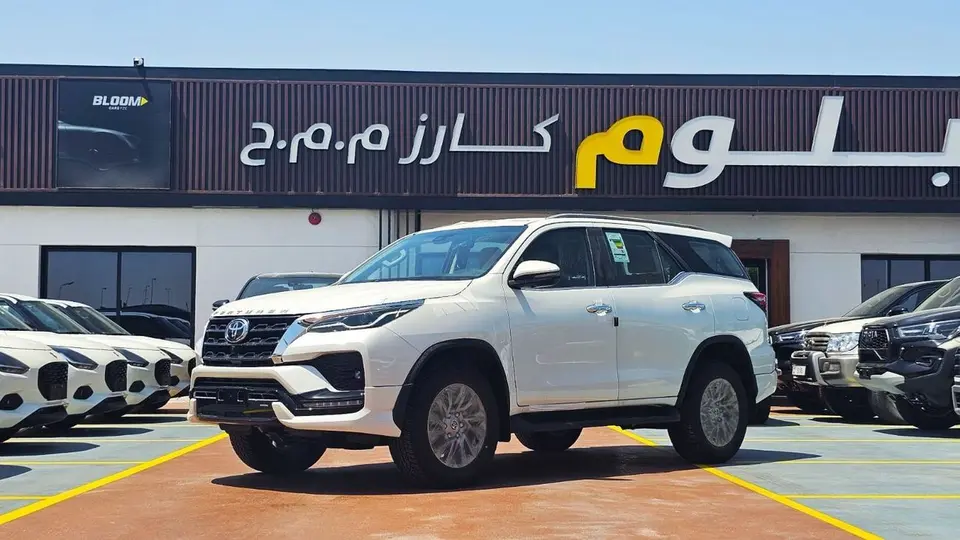 Toyota Fortuner SR5 2026