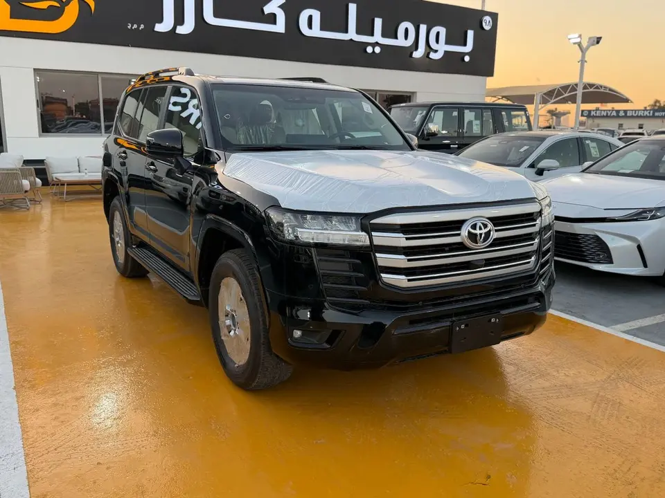 Toyota Land Cruiser GXR 2026