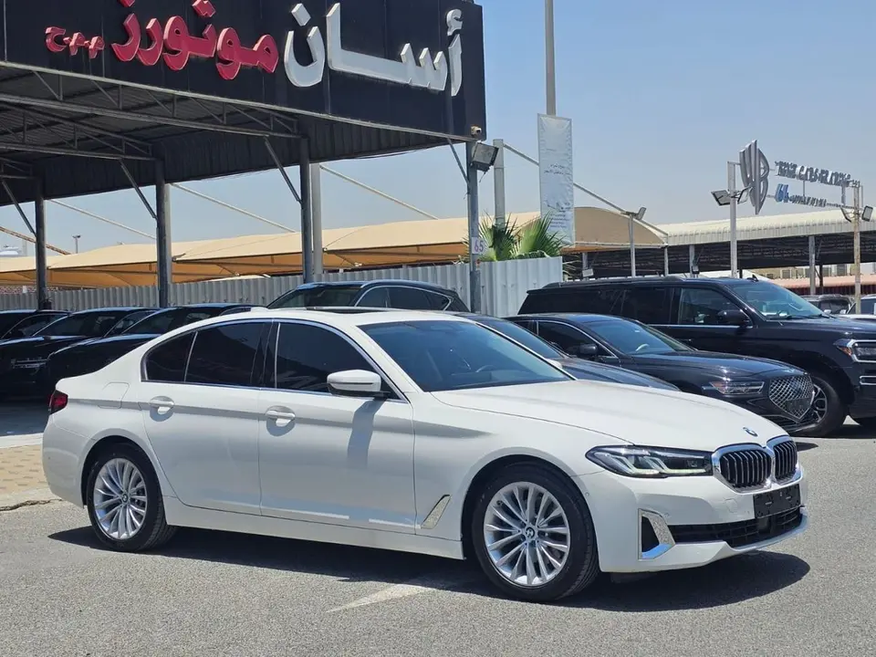 BMW 520i JOY EDITION 2023