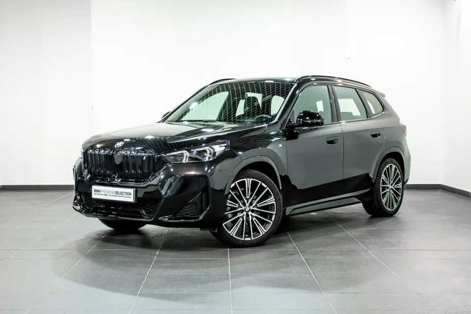 BMW iX1 XDRIVE30 LUXURY M SPORT PACKAGE 2023