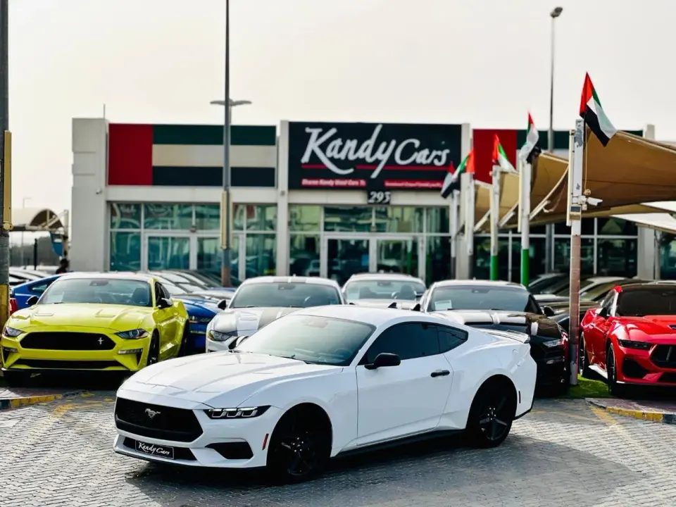 Ford Mustang STANDARD 2025