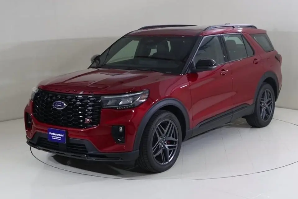 Ford Explorer ST 2025