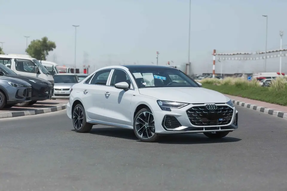 Audi A3 35 TFSI S-LINE 2025