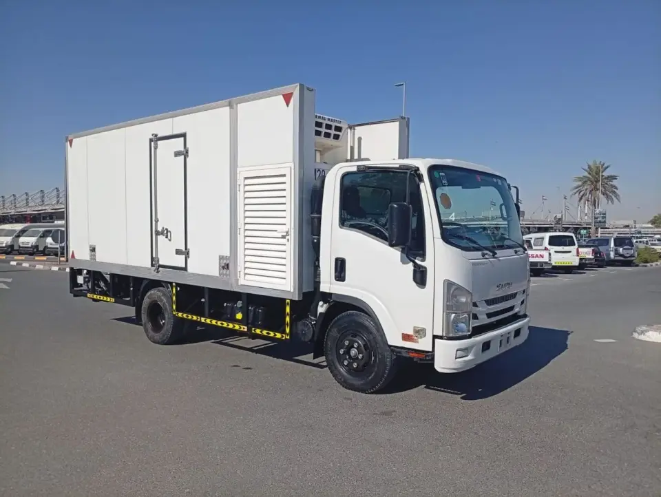 Isuzu NPR 85 2019
