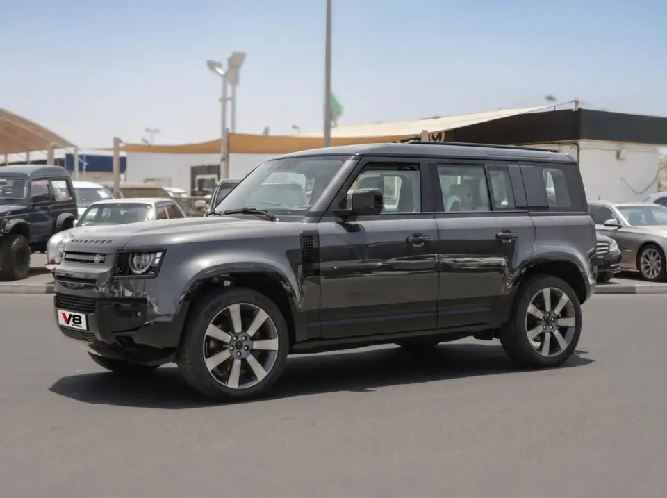 Land Rover Defender 110 3.0L 6Cyl . Automatic . Patrol . SUV/Crossover . All Wheel Drive . 5 Seats . 5 Door 2026