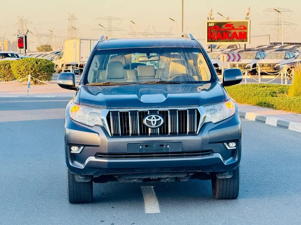 Toyota Prado TX-L 2022