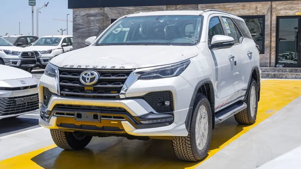 Toyota Fortuner VXR 2026