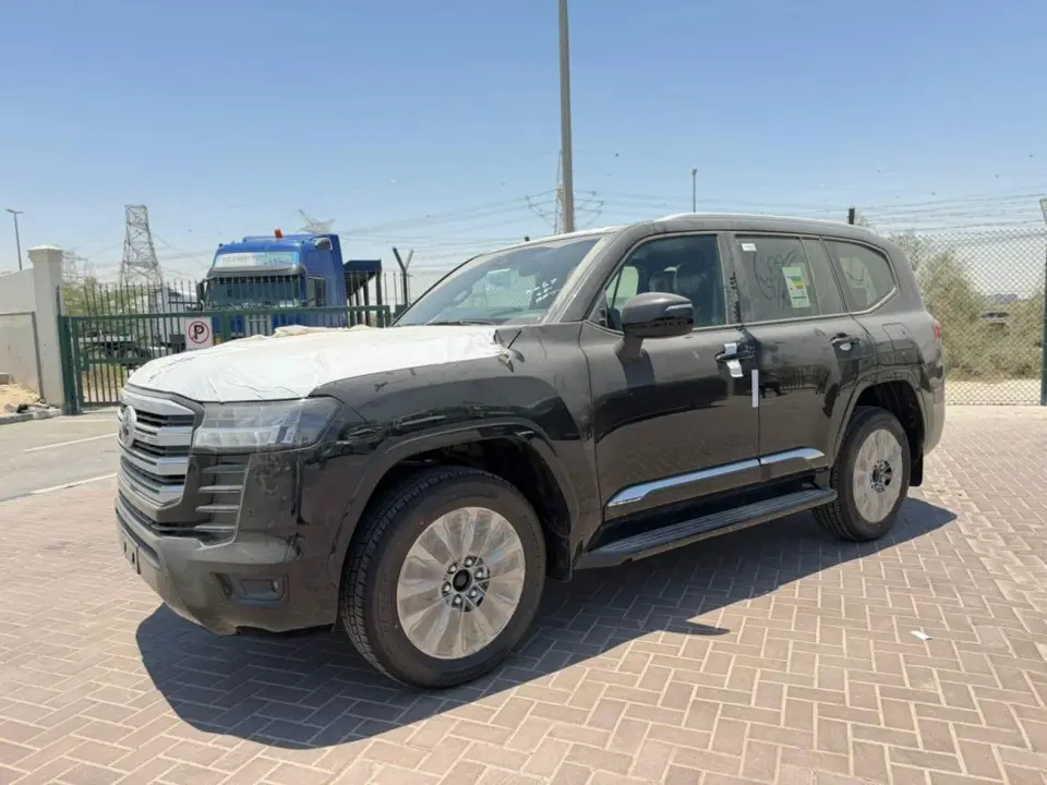Toyota Land Cruiser GXR 2026