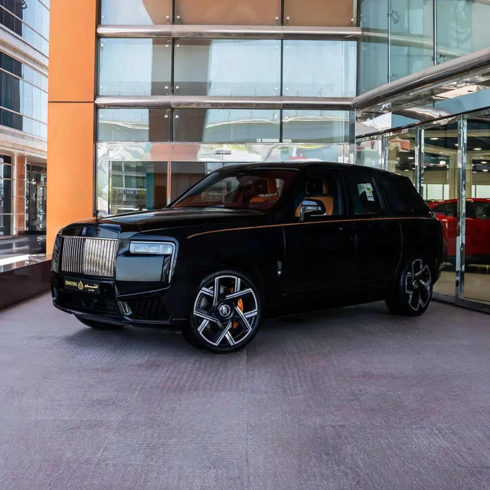 Rolls-Royce Cullinan BLACK BADGE 2025