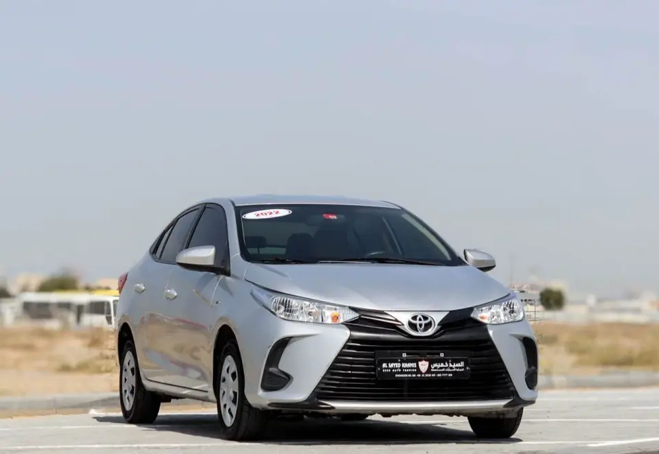 Toyota Yaris E 2022