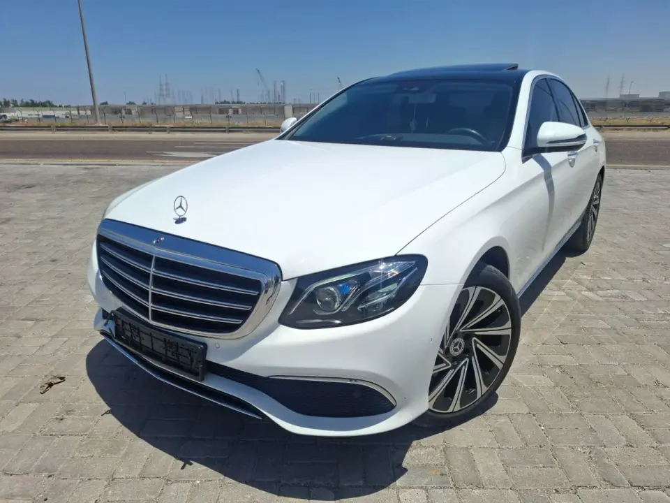 Mercedes-Benz E220 2019