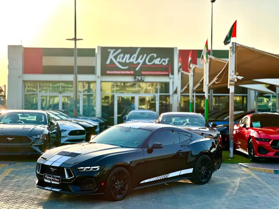 Ford Mustang STANDARD 2024