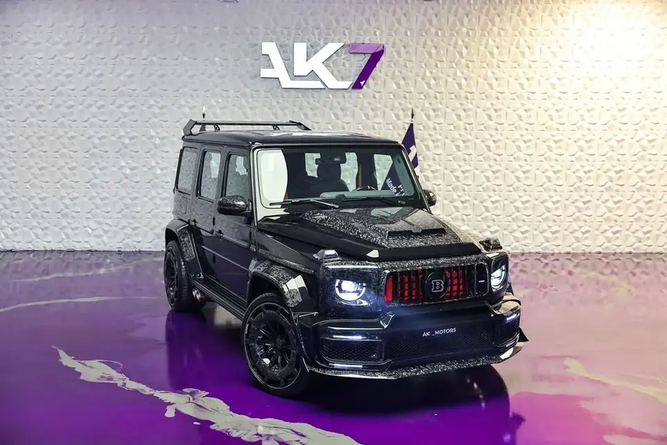 Mercedes-Benz Brabus 900 2024