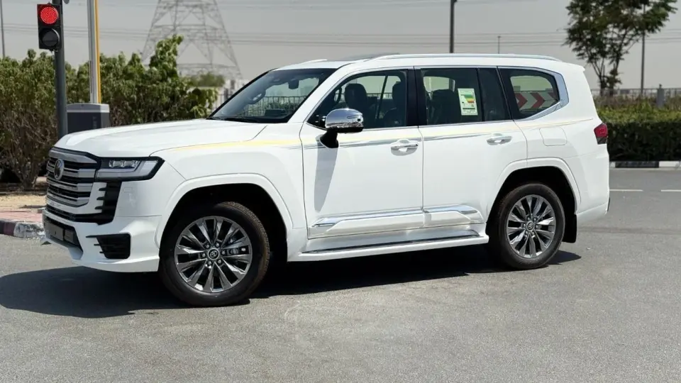 Toyota Land Cruiser VXR 2026