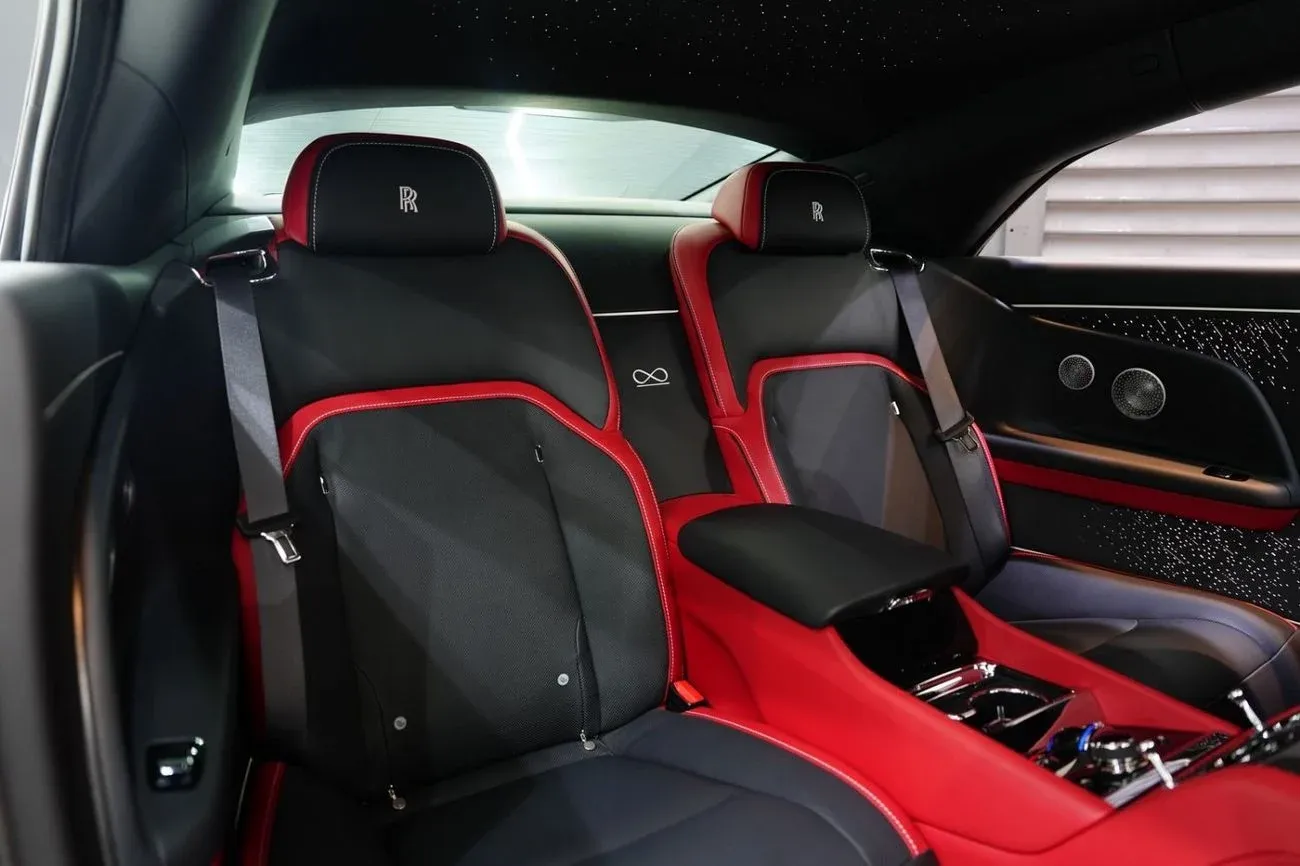 Rolls-Royce Spectre STANDARD 2025 — фото 11