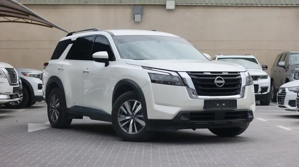 Nissan Pathfinder S 2024