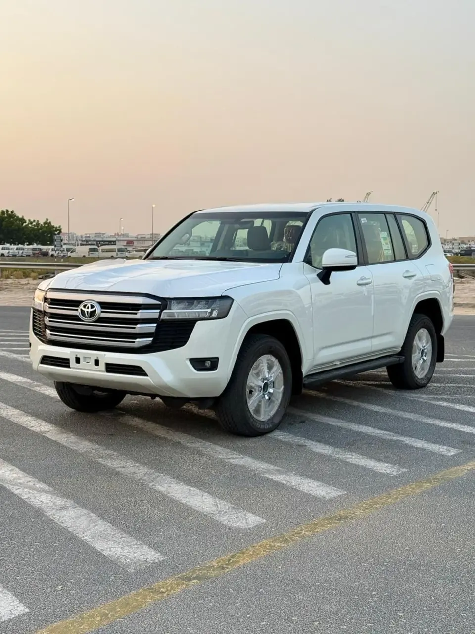 Toyota Land Cruiser GXR 2026