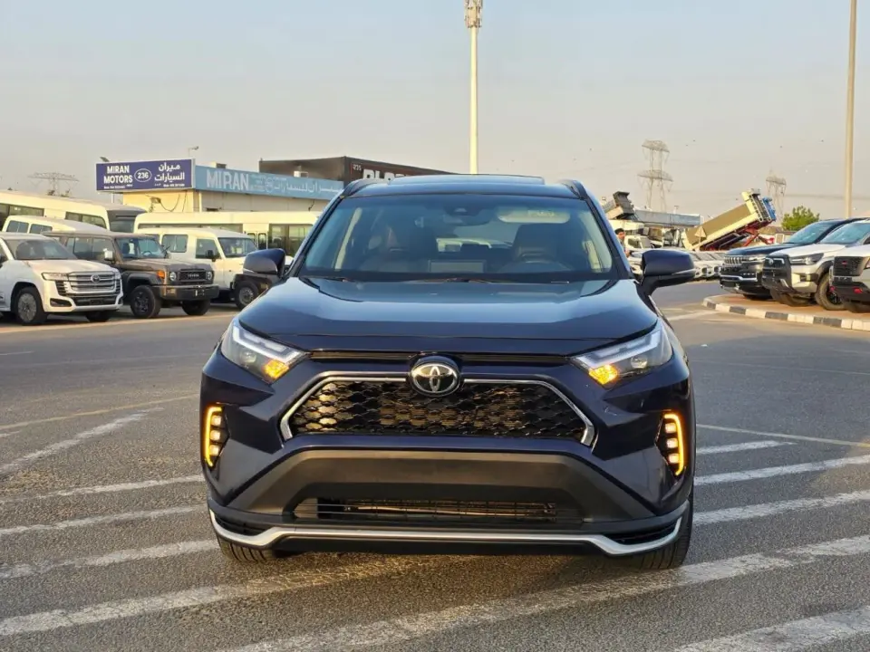 Toyota RAV4 XLE 2022