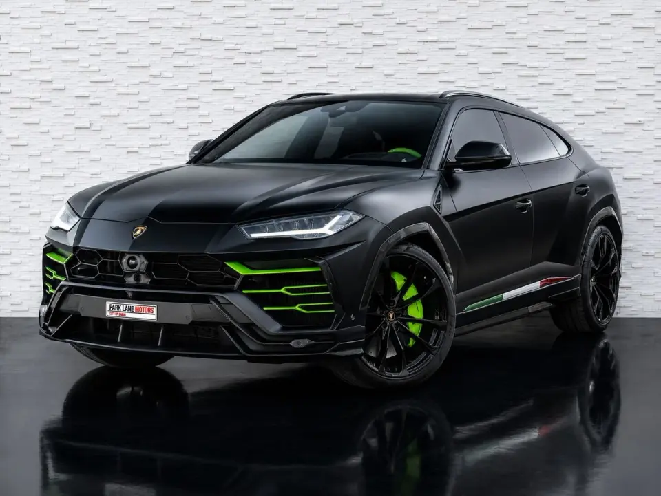 Lamborghini Urus STD 2021