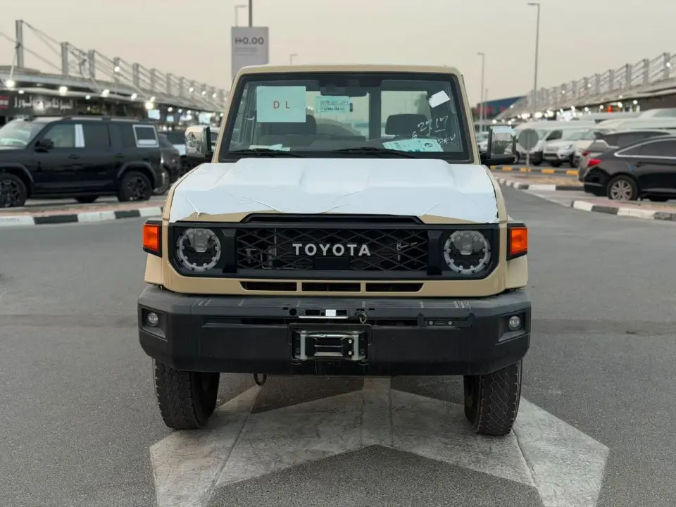 Toyota Land Cruiser 70 HT S- DLX 2025