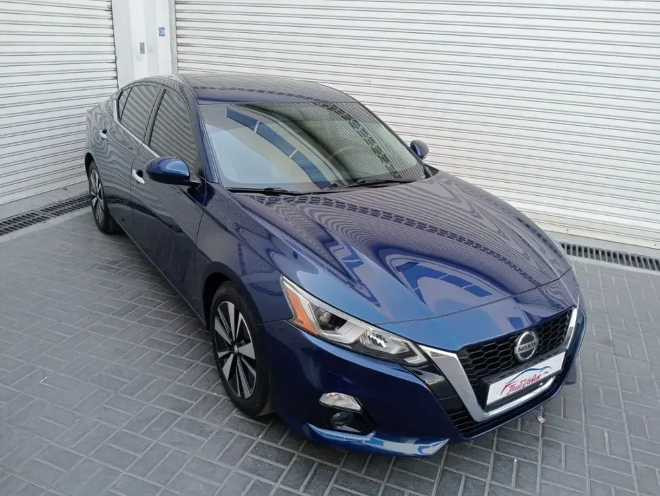 Nissan Altima SV 2021