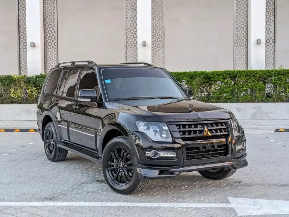 Mitsubishi Pajero GLS MIDLINE 2020