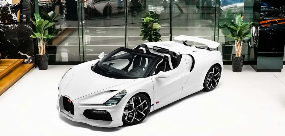 Bugatti Mistral W16 ROADSTER 2025