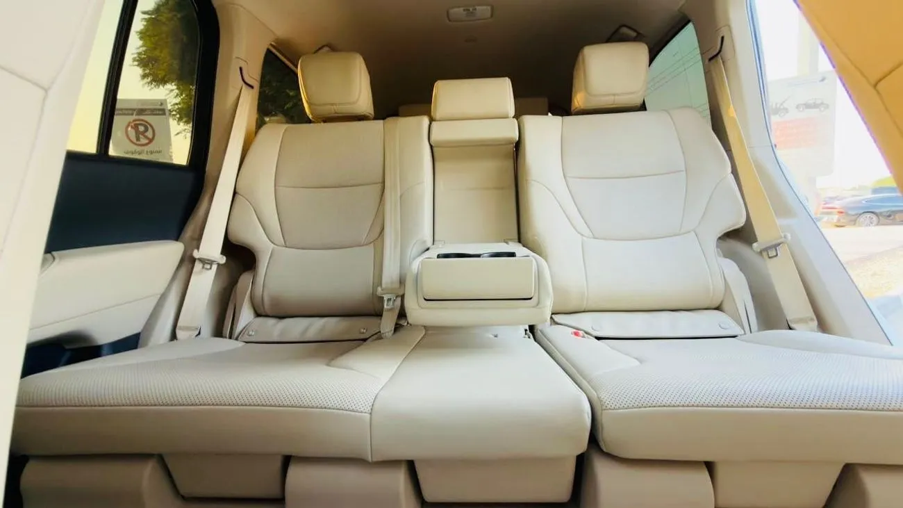 Toyota Land Cruiser GXR 2022 — фото 15