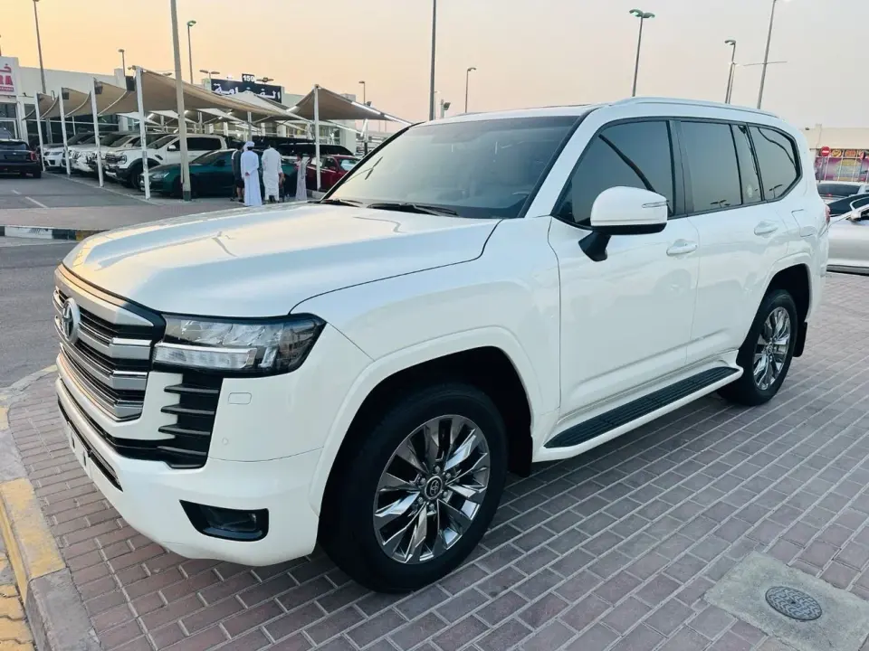 Toyota Land Cruiser GXR 2026