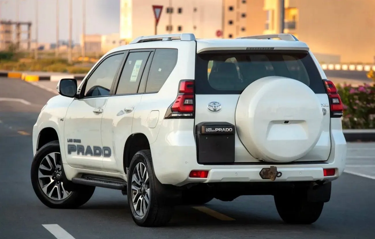 Toyota Prado TX-L 2022 — фото 8