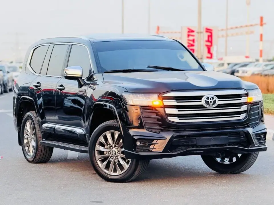 Toyota Land Cruiser GXR 2022