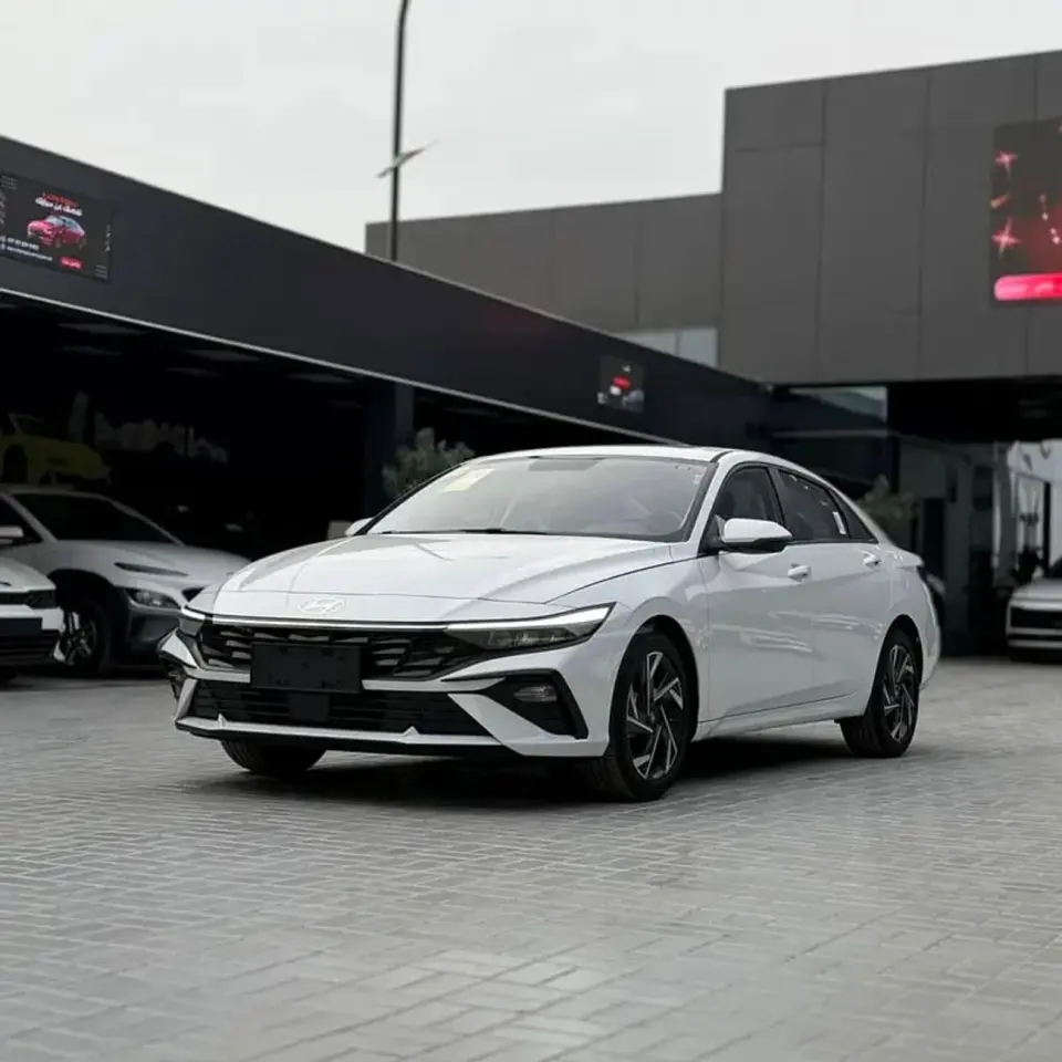 Hyundai Elantra 2025