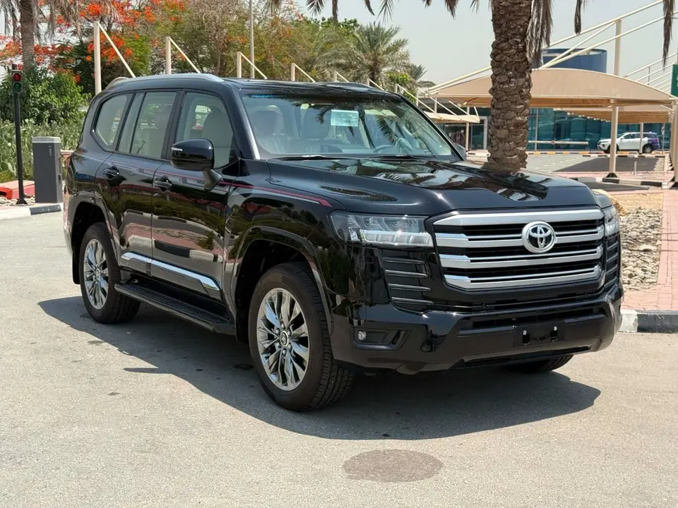 Toyota Land Cruiser GXR 2026