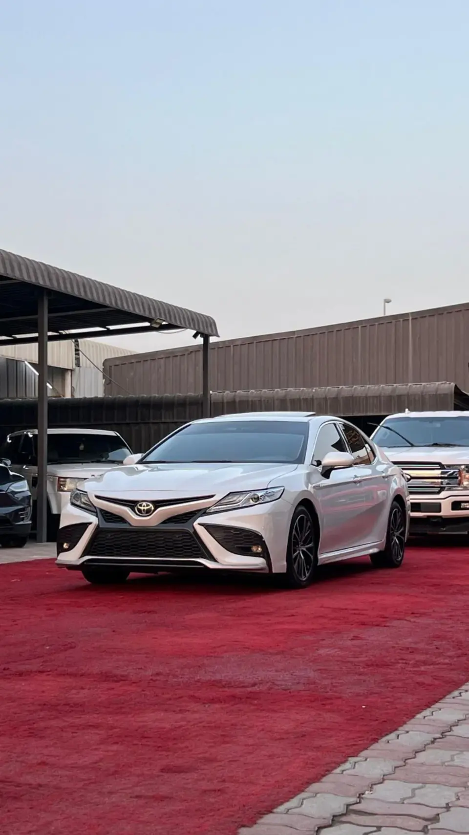 Toyota Camry GLE 2019
