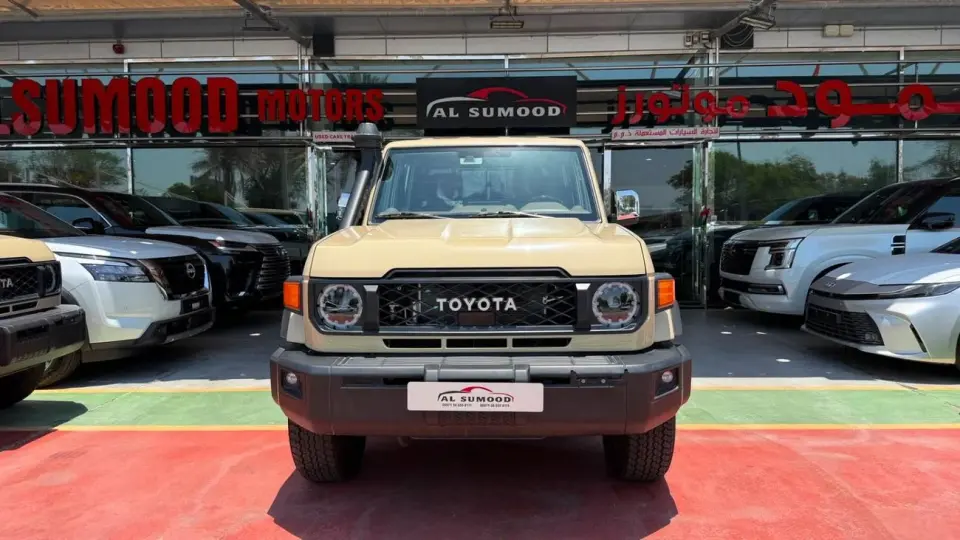 Toyota Land Cruiser Pickup 70 LX 2025