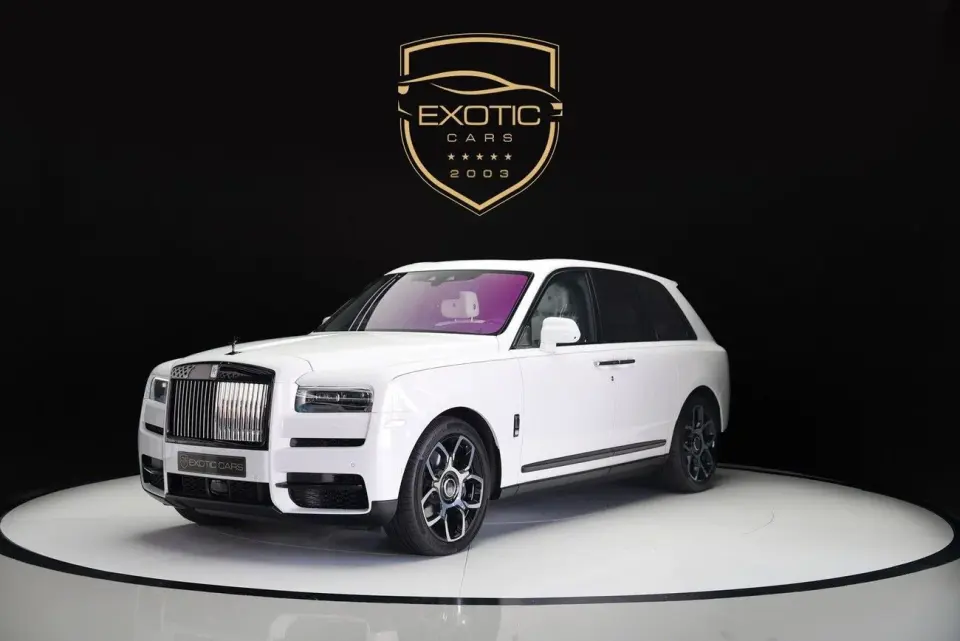 Rolls-Royce Cullinan STANDARD 2024