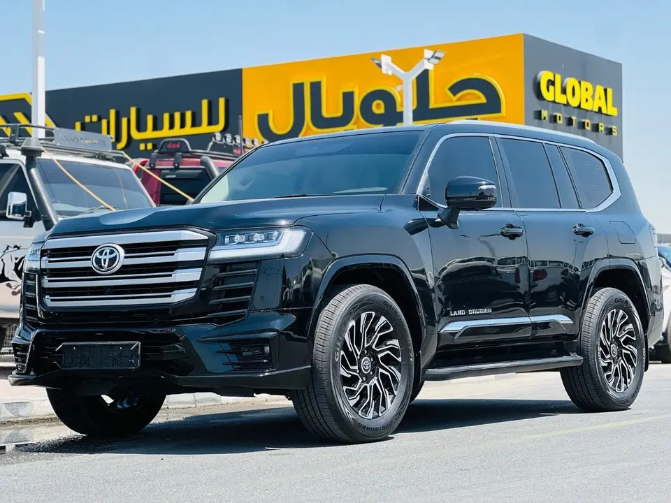 Toyota Land Cruiser GXR 2023