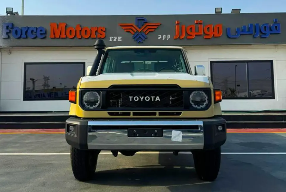 Toyota Land Cruiser 70 LC79 LX 2026